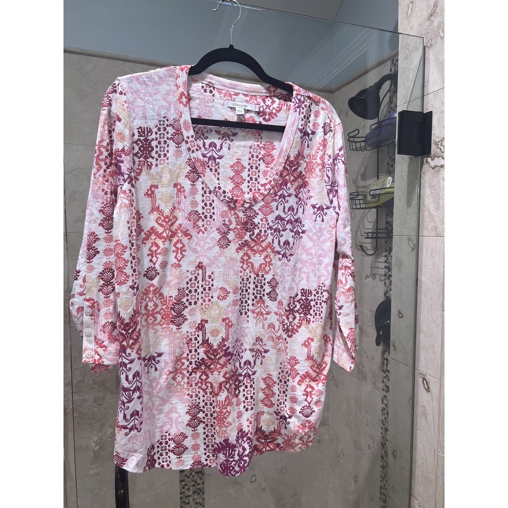 Chico's Women White Pink 3/4 Sleeve V-Neck Blouse Medallion Ikat Size 2 Cotton
